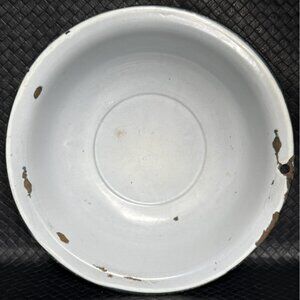 Antique Vintage White Enamelware Pan Bowl Basin 13 Inch Lots Of Patina